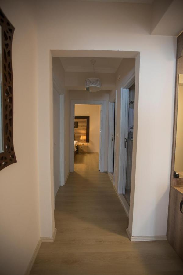 Black Rose Aparthotel Кашушчу Екстериор снимка