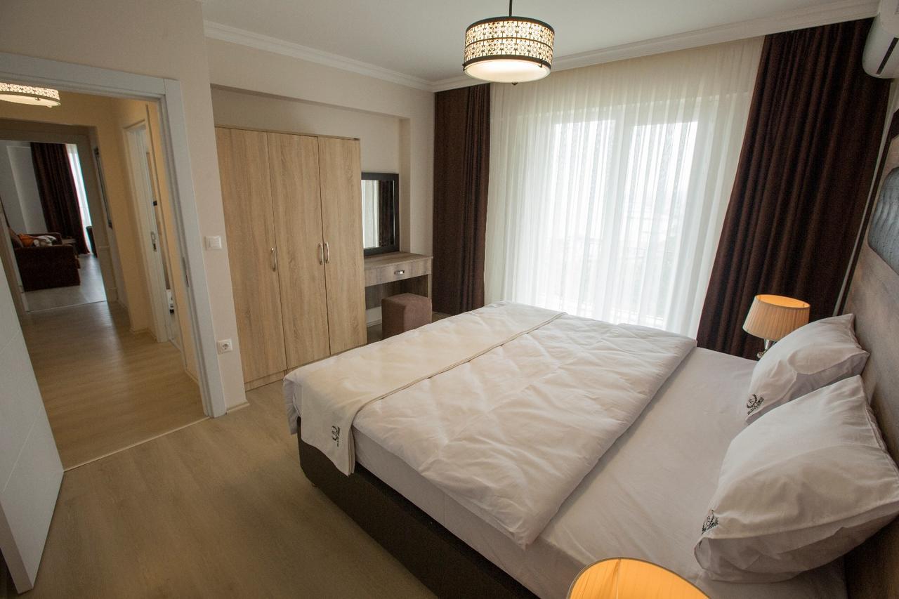 Black Rose Aparthotel Кашушчу Екстериор снимка